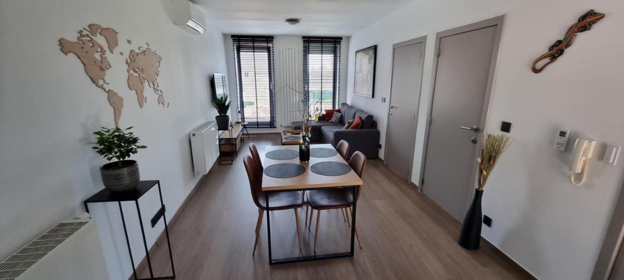 Casa Del Bosque Leilighet Maasmechelen Eksteriør bilde